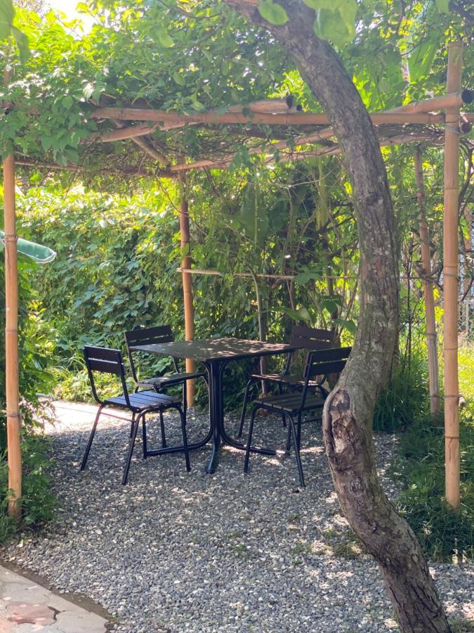 Гостевой Дом «Green Garden» Σουχούμι Εξωτερικό φωτογραφία